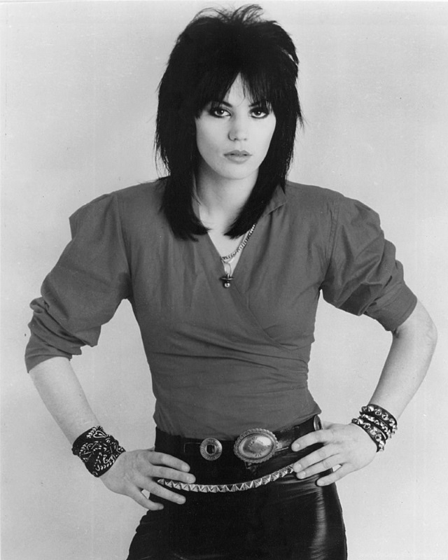 551458_624x420px_joan_jett_183_92_kb_800x1000_h.jpg