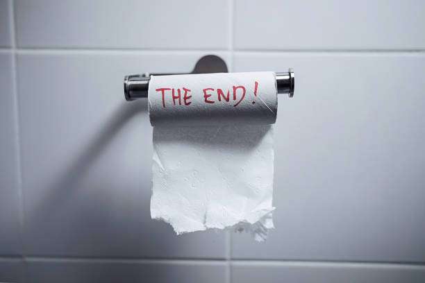 finished-toilet-paper-roll-in-the-bathroom-the-end-is-written-in-red-on-the-roll.jpg